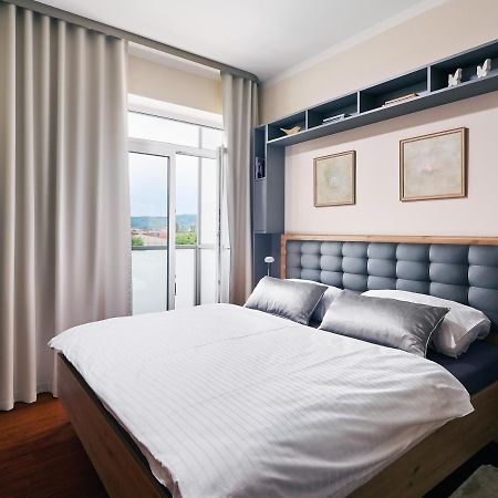 Apartman Residence Moser 1504 Karlovy Vary Bagian luar foto