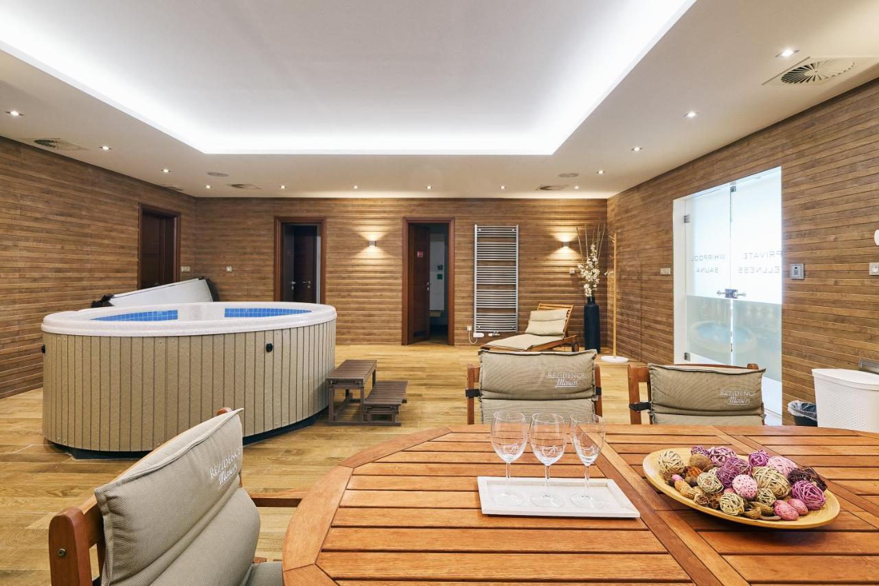 Apartman Residence Moser 1504 Karlovy Vary Bagian luar foto